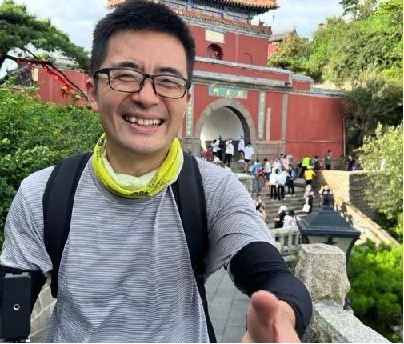 摩的司机徐师傅最新充电视频抢先看——广东资深流浪汉，数年间每天靠挖野菜